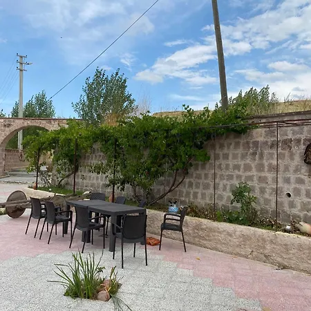 Sinasos Hotel