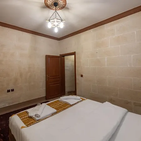 Sinasos Hotel *